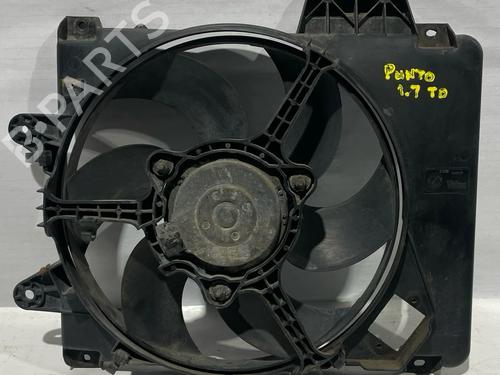 Used Radiator fan FIAT PUNTO Van (176_) 1.7 TD (71 hp) 30034070