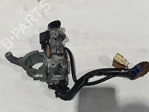 Used Ignition barrel MITSUBISHI L400 Van (PD_W, PC_W, PB_V, PA_W, PA_V) [1994-2007]  30034101