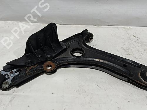 Venstre fortil bærearm VW GOLF III (1H1) 1.9 TDI (90 hp) 30034355
