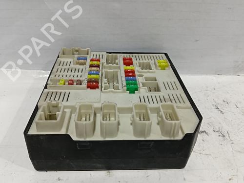 Fuse box RENAULT MEGANE III Hatchback (BZ0/1_, B3_)  | BP30034446E1 