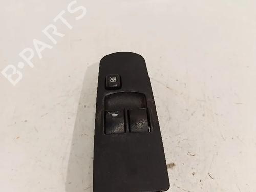 Interrupteur de vitre avant gauche MITSUBISHI COLT VI (Z3_A, Z2_A) [2002-2012]  30034569