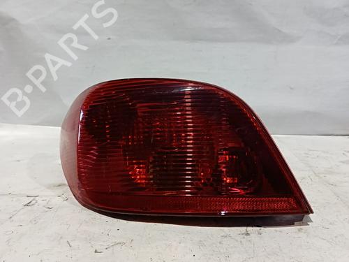 Feu arrière gauche PEUGEOT 307 (3A/C) [2000-2012]  30034610