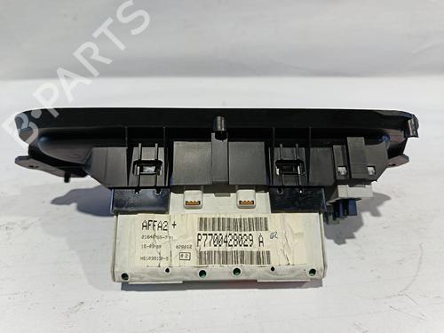 Display monitor RENAULT MEGANE I (BA0/1_)  | BP30034779C48 