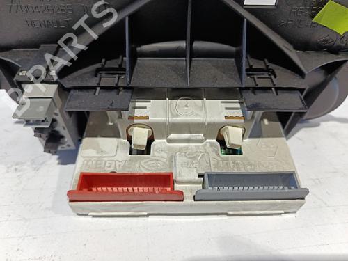 Display monitor RENAULT MEGANE I (BA0/1_)  | BP30034779C48 