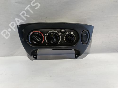 Airco bedieningspaneel RENAULT MEGANE I (BA0/1_) [1995-2004]  30034778