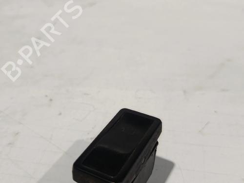 Used Left front window switch CITROËN SAXO Hatchback van (S3_) [1997-2003]  30035086