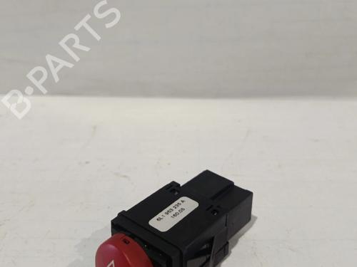 Used Warning switch SEAT IBIZA III (6L1) [2002-2009]  30035103