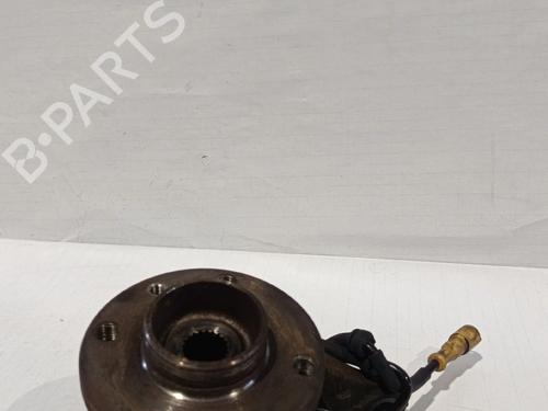 Used Left front steering knuckle RENAULT CLIO II (BB_, CB_) [1998-2016]  30035468