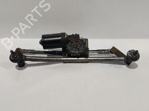 Ruitenwissermotor voor PEUGEOT 206 Hatchback (2A/C) [1998-2012]  30035666