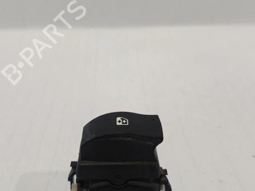 Right front window switch RENAULT CLIO II (BB_, CB_) | BP30035674I26
