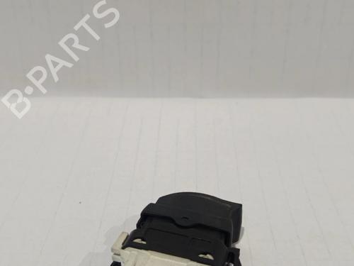 Right front window switch RENAULT CLIO II (BB_, CB_) | BP30035674I26