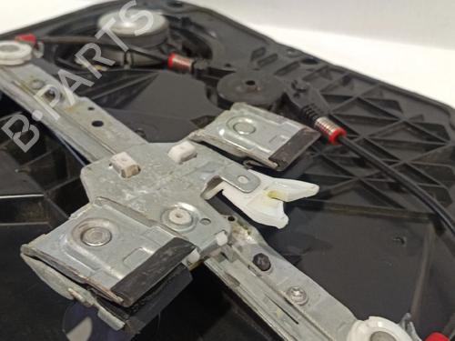 Rudehejsemekanisme venstre bagtil FORD FIESTA VI (CB1, CCN) | BP30035734C24