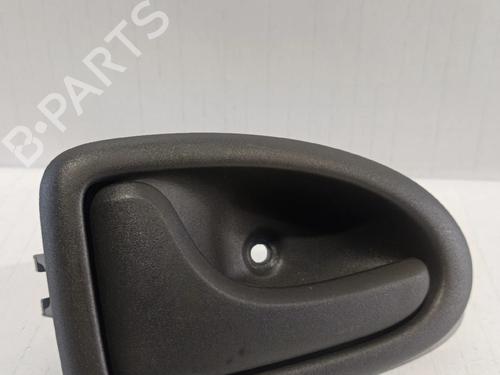 Venstre foran invendig håndtak RENAULT CLIO II (BB_, CB_) 1.9 D (B/CB0J) (65 hp) 30035785