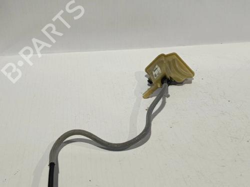 Used Power steering reservoir FORD FIESTA Hatchback Van (JV_) [1998-2003]  30035815