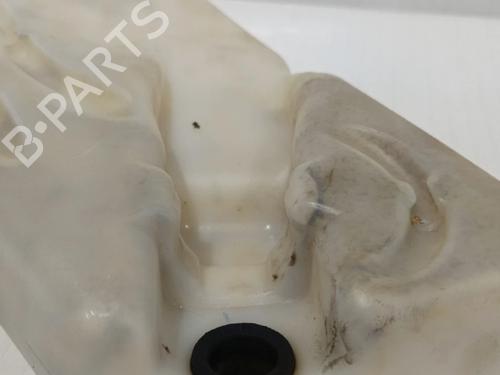 Windscreen washer tank PEUGEOT 206 Hatchback (2A/C) 1.1 i | BP30035837C113