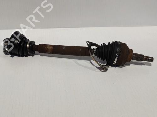 Used Left front driveshaft RENAULT LAGUNA II Grandtour (KG0/1_) 1.9 dCi (KG0G) (120 hp) 30035884