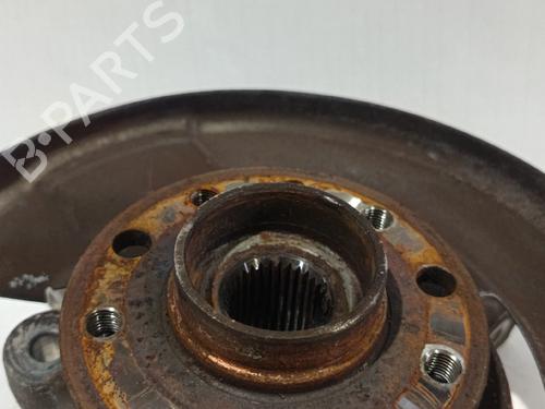 Left front steering knuckle SAAB 9-5 (YS3E)  | BP30035912M25 