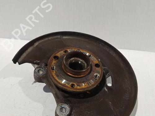 Used Left front steering knuckle SAAB 9-5 (YS3E) [1997-2009]  30035912