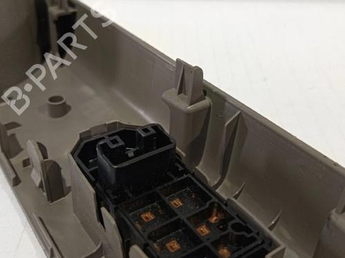 Right front window switch DAIHATSU SIRION (M3_)  | BP30035990I26