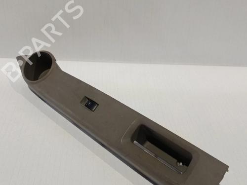 Used Right front window switch DAIHATSU SIRION (M3_) [2005-2025]  30035990