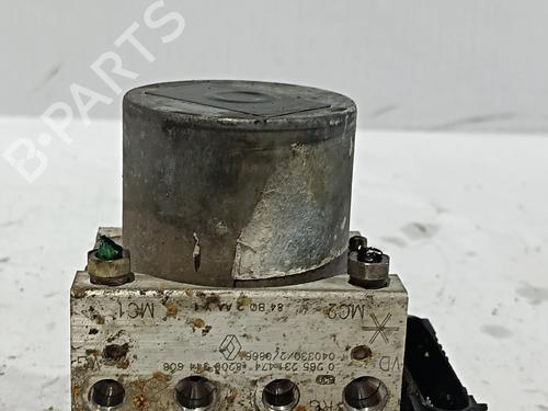 Used ABS pump RENAULT SCÉNIC II (JM0/1_) 1.5 dCi (JM0F) (82 hp) 30036150