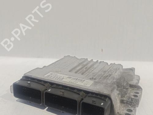 Used Engine control unit (ECU) RENAULT MEGANE III Grandtour (KZ0/1) [2008-2016]  30036381