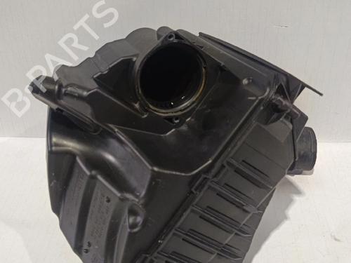 Used Air filter box RENAULT MEGANE III Grandtour (KZ0/1) [2008-2016]  30036413