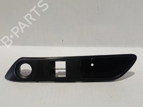 Venstre foran invendig håndtak IVECO DAILY VI Platform/Chassis  | BP30036513I13 