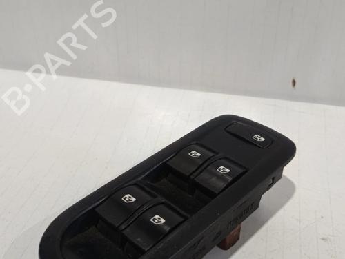Used Left front window switch RENAULT GRAND SCÉNIC II (JM0/1_) [2004-2009]  30036703