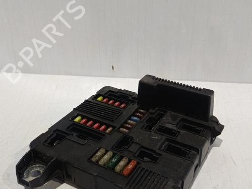 Used Fuse box RENAULT GRAND SCÉNIC II (JM0/1_) [2004-2009]  30036705