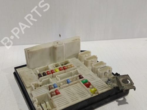 Used Fuse box RENAULT SCÉNIC II (JM0/1_) 1.5 dCi (JM0F) (82 hp) 30036706