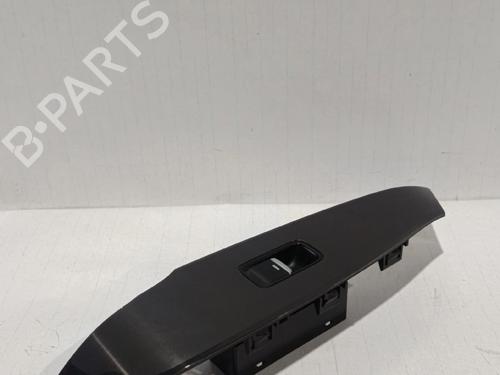 Used Right front window switch MAZDA 6 Saloon (GJ, GL) 2.2 D (GJ2FP, GJ1021, GJ1022, GL1021) (175 hp) 30037099