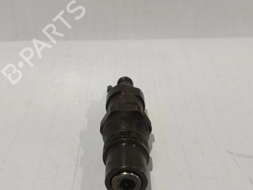 Injector RENAULT RAPID Box Body/MPV (F40_, G40_)  | BP30037153M100 