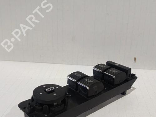 Used Left front window switch FORD FOCUS III [2010-2020]  30037308