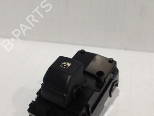Used Right front window switch KIA XCEED (CD) [2019-2025]  30037392