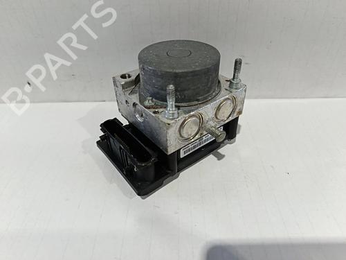 Used ABS pump RENAULT CLIO III (BR0/1, CR0/1) [2005-2014]  30037422