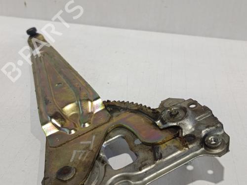 Fensterheber links hinten TOYOTA YARIS (_P1_)  | BP30037432C24 