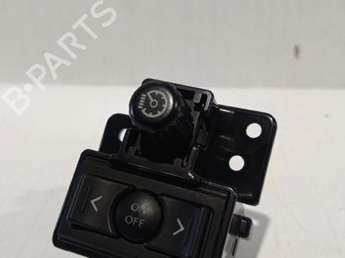 Ander LEXUS IS II (_E2_) [2005-2013]  30037491