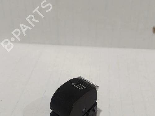 Used Right front window switch FORD FOCUS III [2010-2020]  30037528