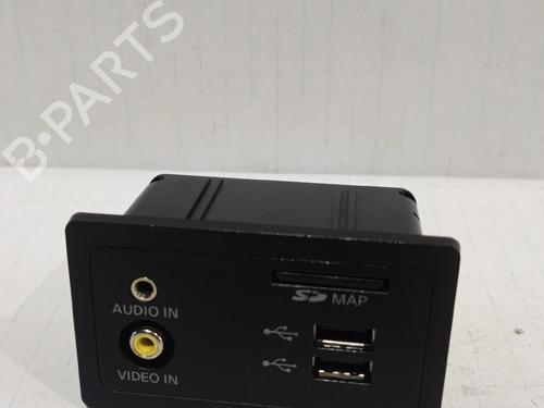 Andre INFINITI Q50 [2013-2025]  30037618