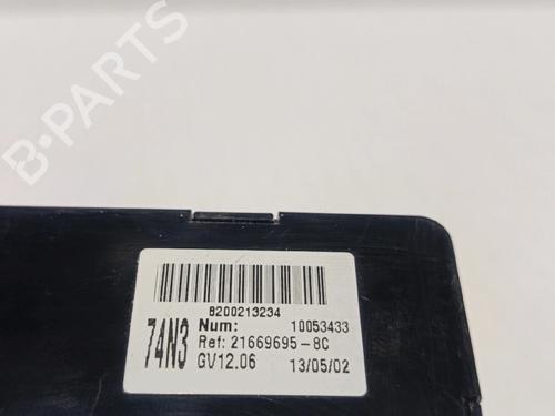 Fuse box RENAULT LAGUNA II (BG0/1_) | BP30037713E1