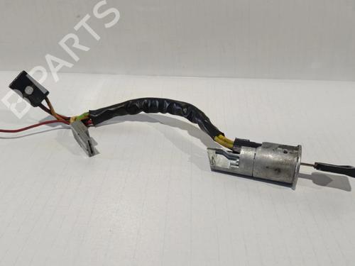 Used Ignition barrel RENAULT RAPID Box Body/MPV (F40_, G40_) [1985-2001]  30038002