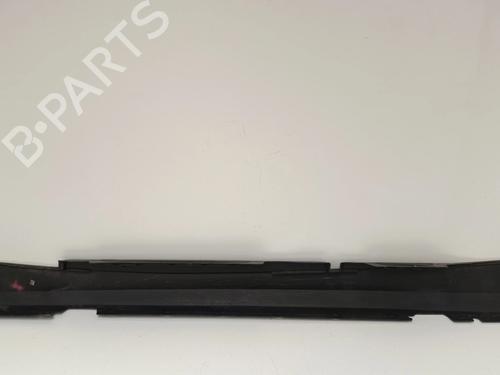 Høyre side kjol BMW 1 (E87)  | BP30038243C114 