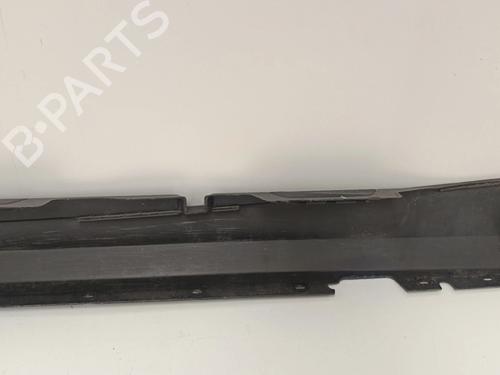 Høyre side kjol BMW 1 (E87)  | BP30038243C114 