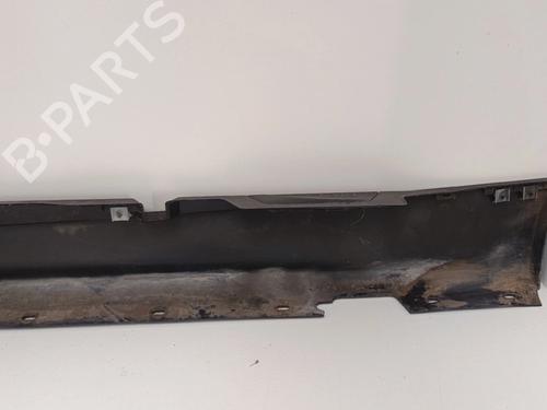 Høyre side kjol BMW 1 (E87)  | BP30038189C114 