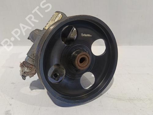Used Steering pump RENAULT LAGUNA II Grandtour (KG0/1_) 1.9 dCi (KG0G) (120 hp) 30038463