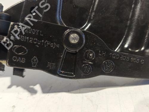 Pokrywa przednia / Maska silnika VW EOS (1F7, 1F8) 1.4 TSI | BP30038594C1 