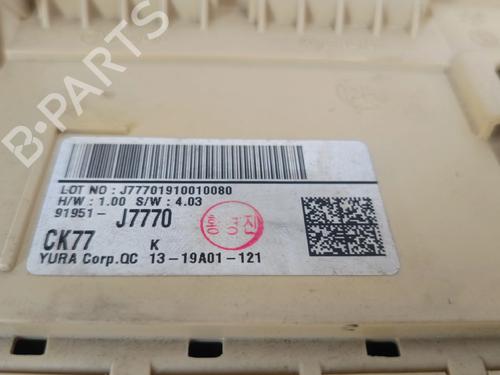 Fuse box KIA XCEED (CD) 1.0 T-GDI | BP30038894E1 