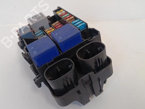 Sikringsdåse RENAULT MEGANE III Hatchback (BZ0/1_, B3_) 1.6 16V | BP30038908E1 