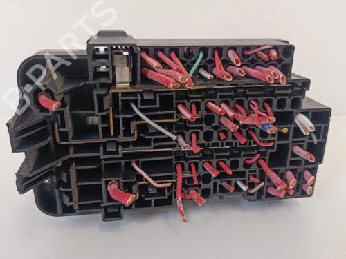 Sikringsdåse RENAULT MEGANE III Hatchback (BZ0/1_, B3_) 1.6 16V | BP30038908E1 